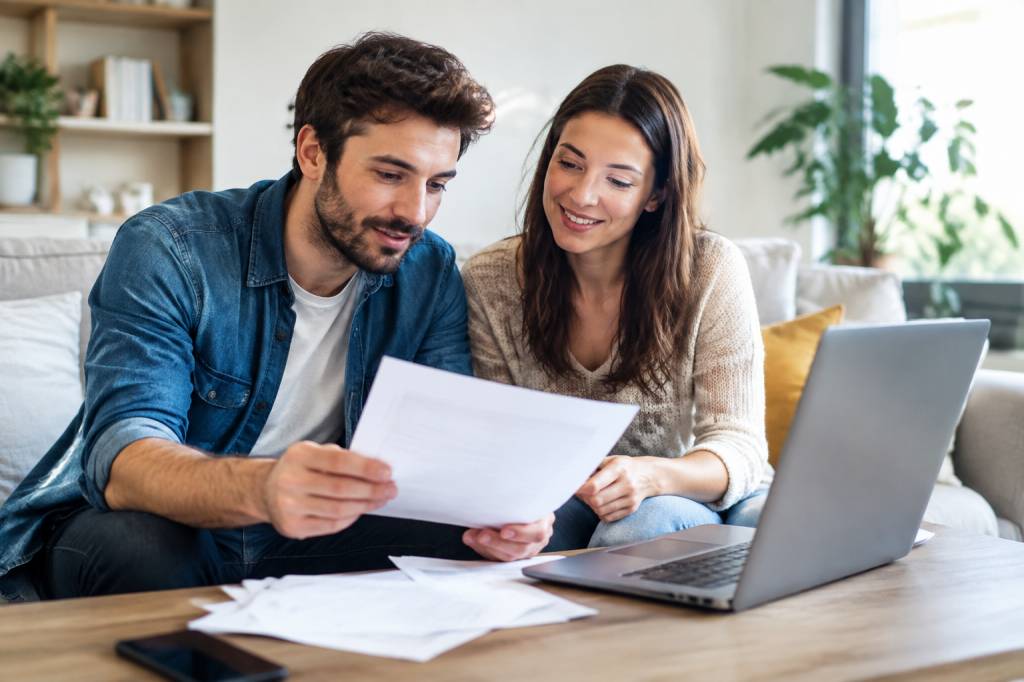 Avantages et inconvénients du pacs : ce qu’il faut savoir avant de s’engager
